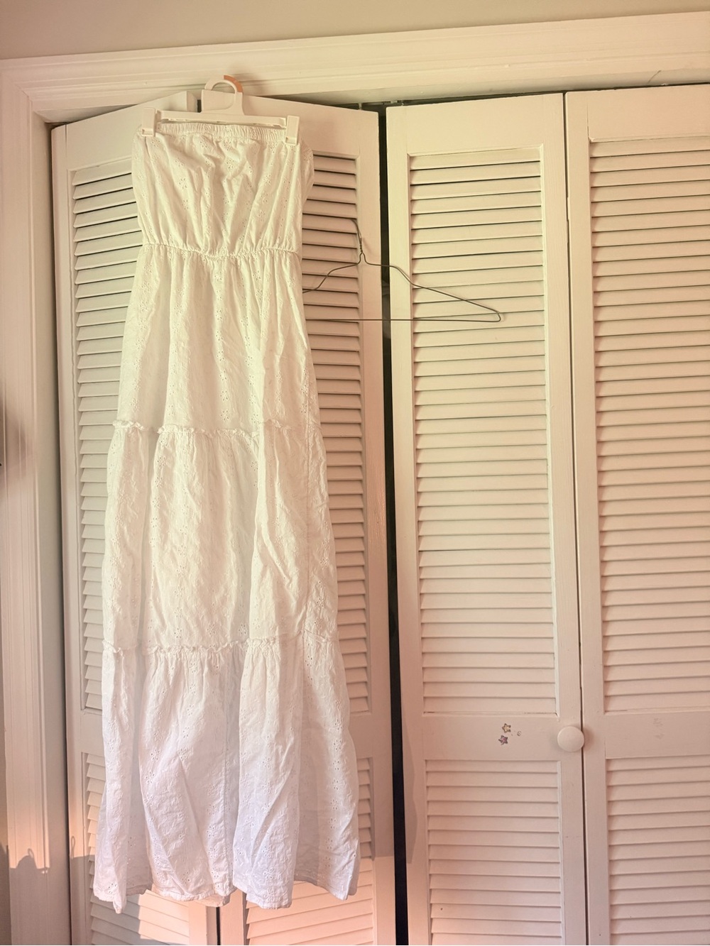Old Navy White Strapless Tiered Maxi Dress